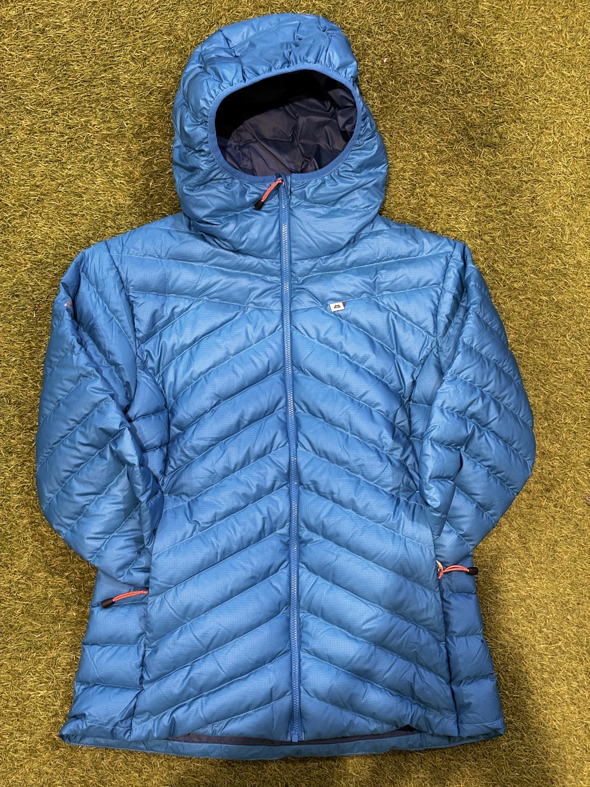 Women's Earthrise Hooded Jacket - Image 3